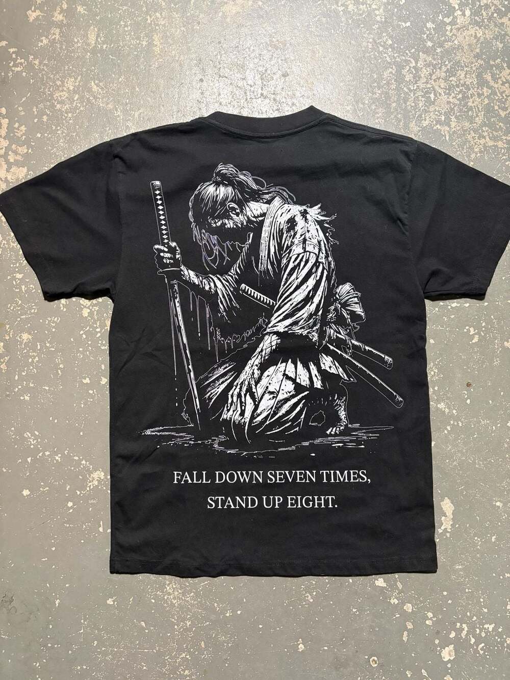 BrandMakers Samurai Graphic T-Shirt Size M Black
